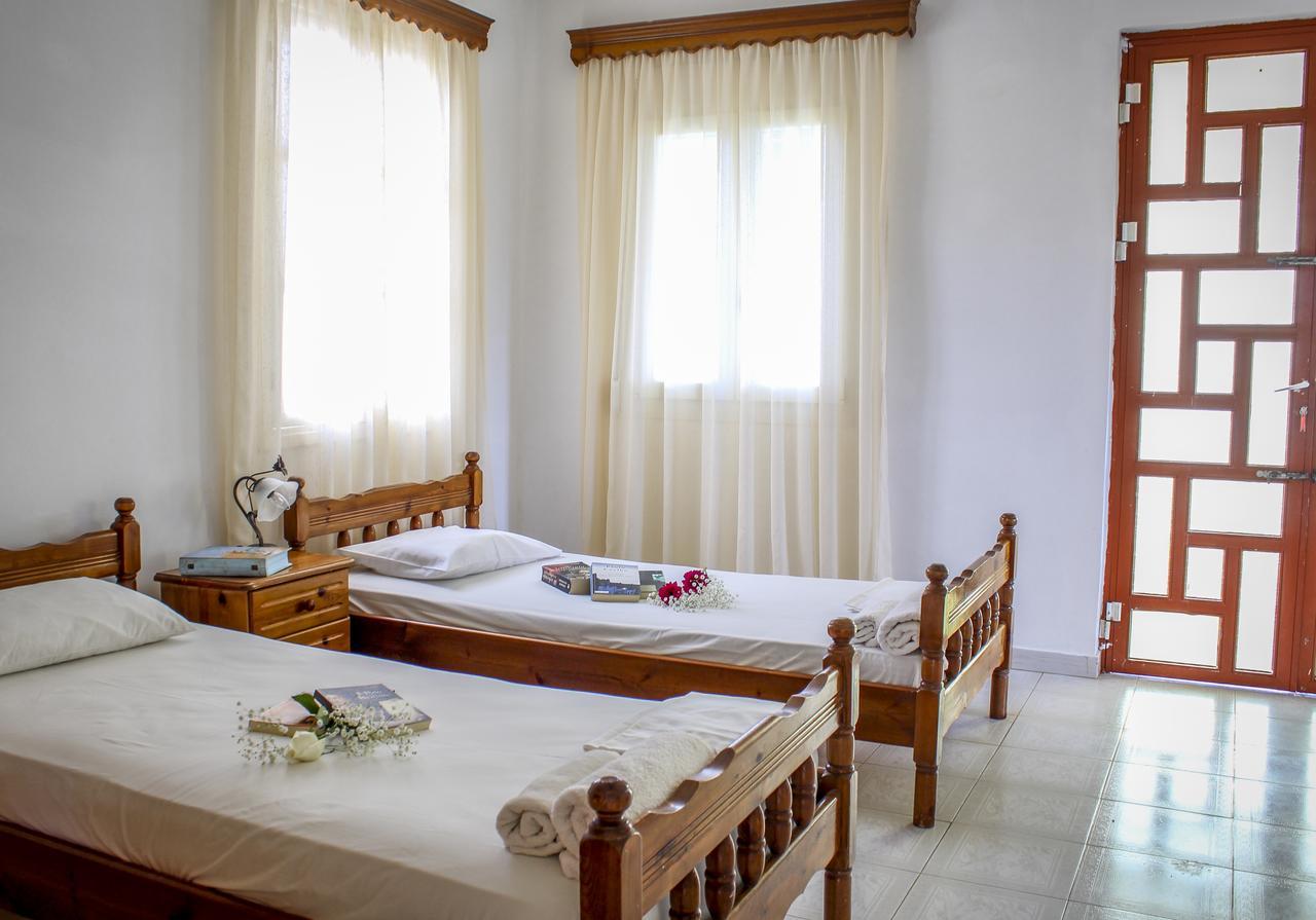 Pelagion II Sea Coral - Beachfront Holiday Home Kypseli Ngoại thất bức ảnh