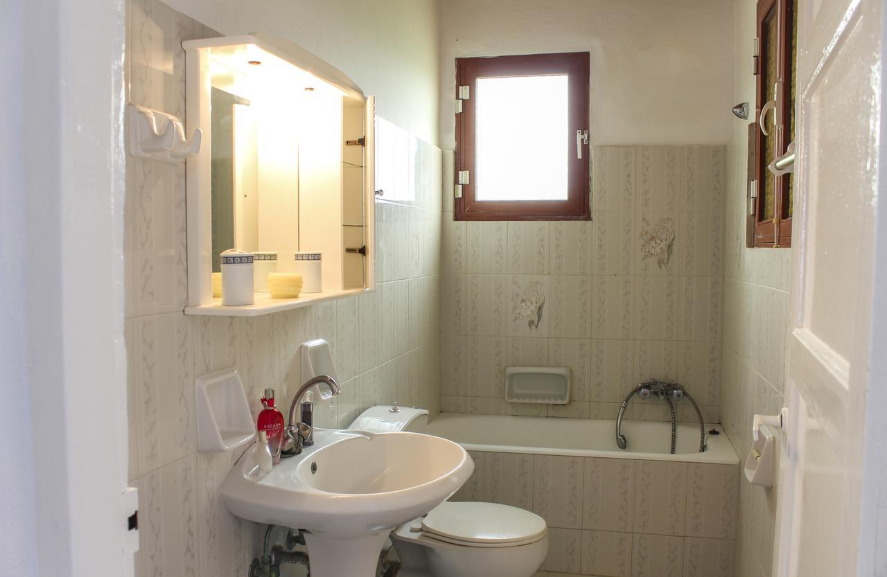 Pelagion II Sea Coral - Beachfront Holiday Home Kypseli Ngoại thất bức ảnh