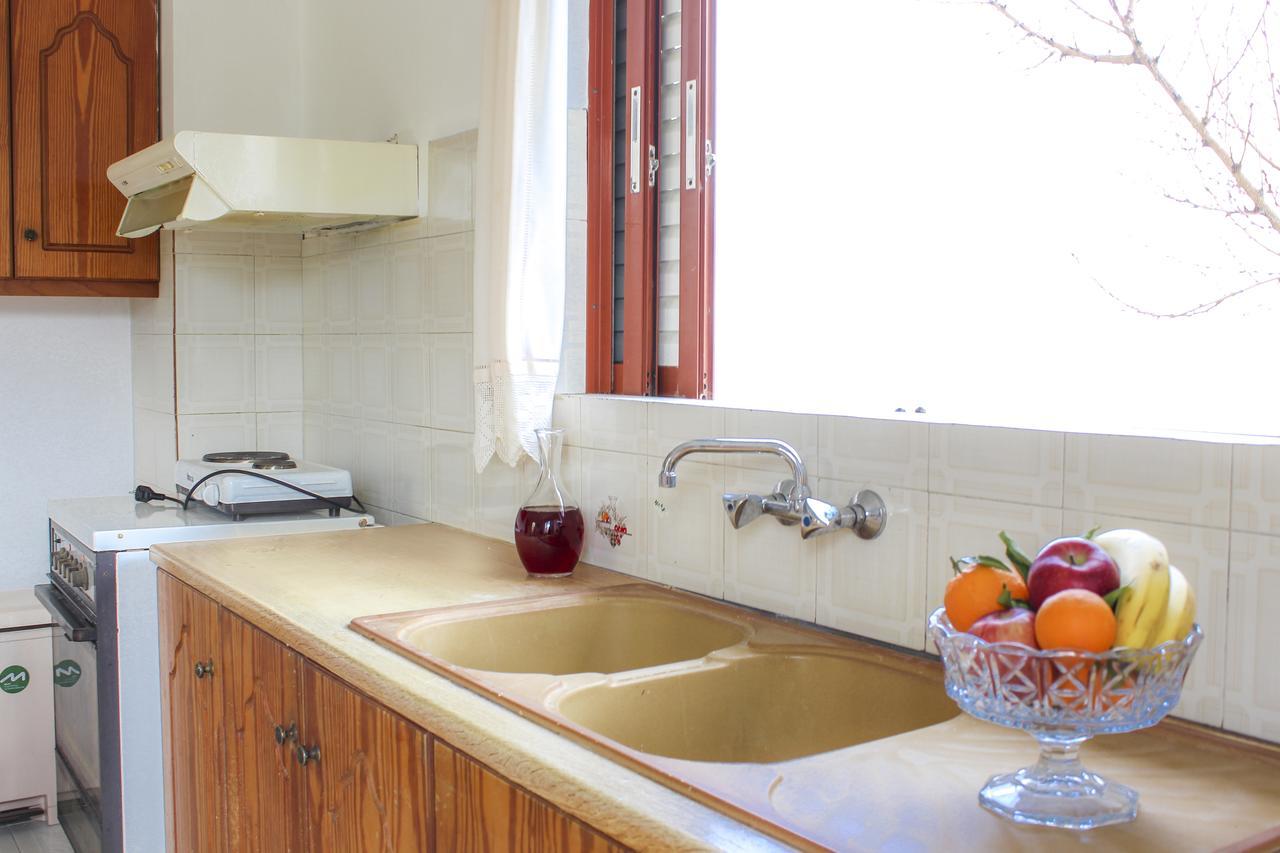Pelagion II Sea Coral - Beachfront Holiday Home Kypseli Ngoại thất bức ảnh